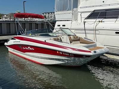 BOATZON | Crownline E235 XS 2022