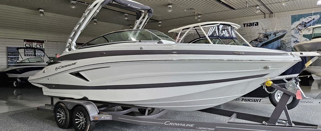 2024 Crownline E255 - Sold Boat