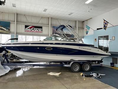 BOATZON | Crownline E275 2024