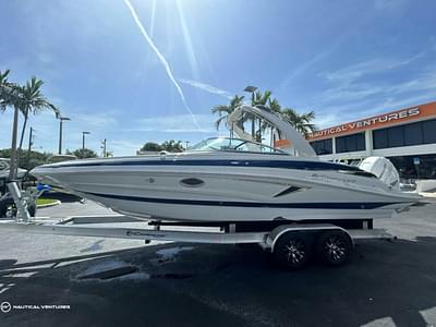 BOATZON | Crownline E290 XS 2024