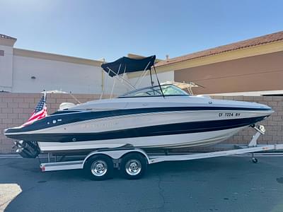 BOATZON | Crownline E4 2018