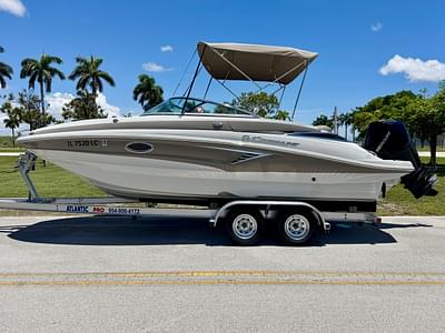 BOATZON | Crownline Eclipse E235 XS 2022 BOATZON | Crownline Eclipse E235 XS 2022