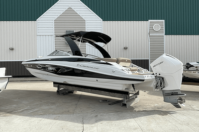 BOATZON | Crownline ECLIPSE E275 XS 2019