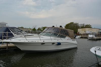 BOATZON | Cruisers Yachts 3120 Aria 1997 BOATZON | Cruisers Yachts 3120 Aria 1997