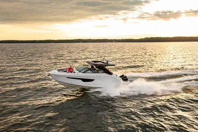 BOATZON | Cruisers Yachts 34GLS 2026