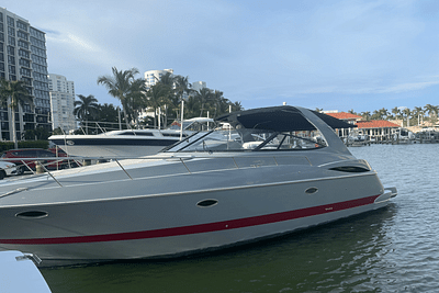 BOATZON | Cruisers Yachts 370 EXPRESS 2005