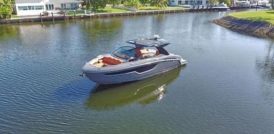 BOATZON | Cruisers Yachts 38 GLS 2023 BOATZON | Cruisers Yachts 38 GLS 2023