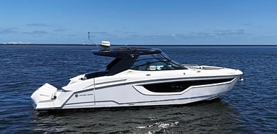BOATZON | Cruisers Yachts 38 GLS OB 2020 BOATZON | Cruisers Yachts 38 GLS OB 2020