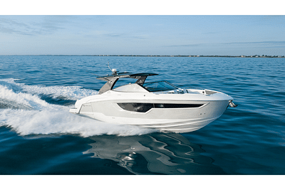 BOATZON | Cruisers Yachts 38 GLS Outboard 2024