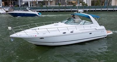 BOATZON | 2002 Cruisers Yachts 3870 Express