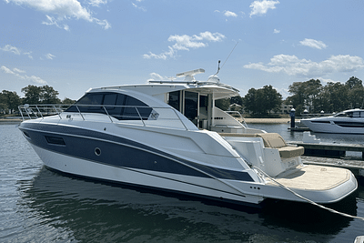 BOATZON | Cruisers Yachts 41 CANTIUS 2016 BOATZON | Cruisers Yachts 41 CANTIUS 2016