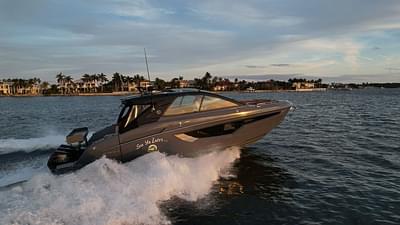 BOATZON | Cruisers Yachts 42 GLS 2021