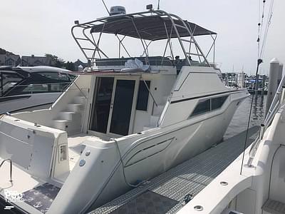 BOATZON | Cruisers Yachts 4280 Express Bridge BOATZON | Cruisers Yachts 4280 Express Bridge