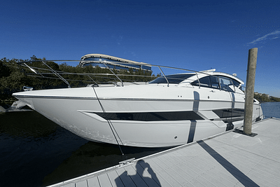 BOATZON | Cruisers Yachts 46 Cantius 2025