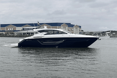 BOATZON | Cruisers Yachts 46 Cantius 2025 BOATZON | Cruisers Yachts 46 Cantius 2025