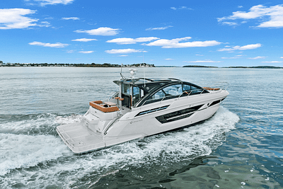 BOATZON | Cruisers Yachts 50 Cantius 2025