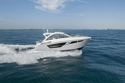 BOATZON | Cruisers Yachts 50 Cantius 2025