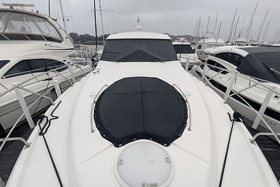 BOATZON | Cruisers Yachts CANTIUS 2013 BOATZON | Cruisers Yachts CANTIUS 2013