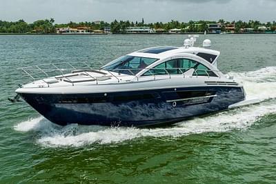 BOATZON | Cruisers Yachts CANTIUS 54 2018