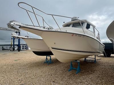 BOATZON | 2021 Defiance Admiral 250 EX
