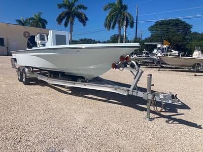 BOATZON | East Cape 25 Hybrid 2025