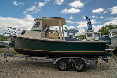 BOATZON | Eastern 22 SiSu Hardtop 2020 BOATZON | Eastern 22 SiSu Hardtop 2020