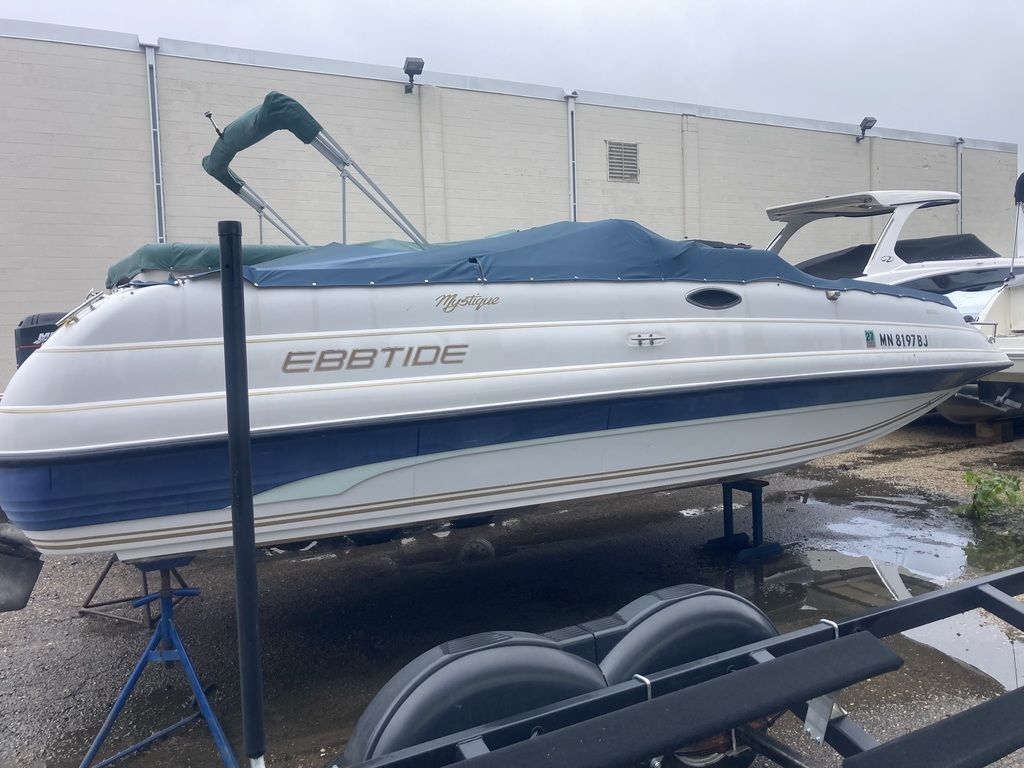 2000 Ebbtide 2300 Mystique - Sold Boat