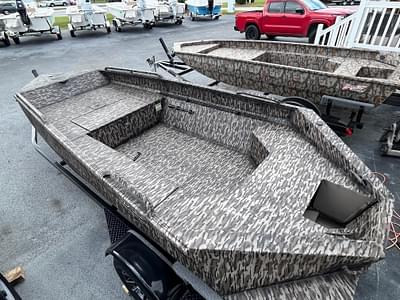 BOATZON | Edge Duck Boats Standard 656DB 2025