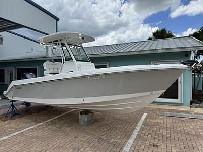 BOATZON | EdgeWater 230CC 2023