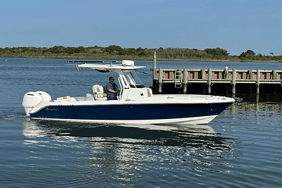 BOATZON | EdgeWater 260CC 2019