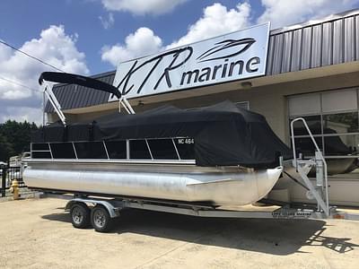 BOATZON | Encore Boat Builders Bentley 220 Cruise 2016 BOATZON | Encore Boat Builders Bentley 220 Cruise 2016