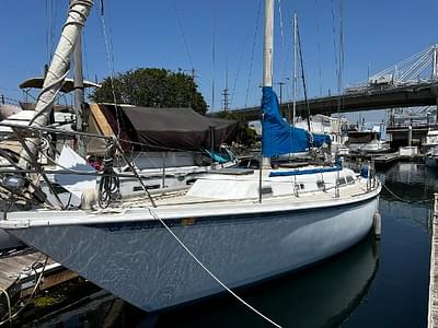 BOATZON | Ericson 35 Sloop