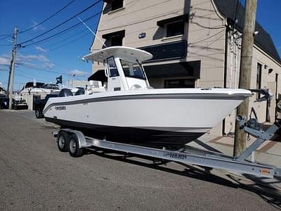 BOATZON | Everglades 255 Center Console 2017