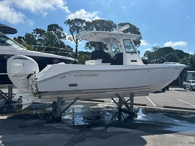 BOATZON | Everglades 295 CC 2021