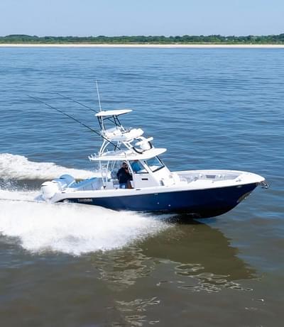 BOATZON | Everglades 355 Center Console 2019