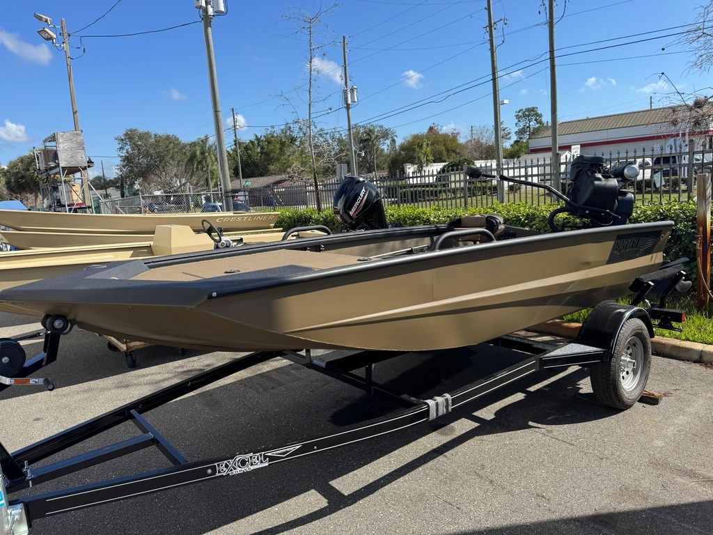2025 Excel Eclipse - Sold Boat
