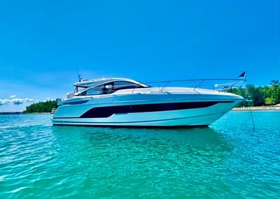 BOATZON | Fairline 4543 Targa 2020