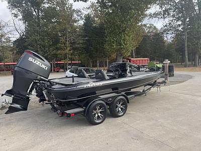 BOATZON | Falcon Bass Boats F20 TE 2022