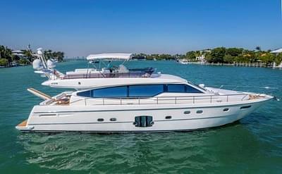 BOATZON | Ferretti Yachts 660 2011