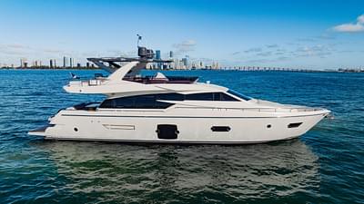 BOATZON | Ferretti Yachts 750 2017