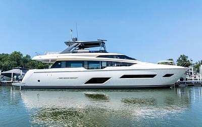 BOATZON | Ferretti Yachts 780 2018