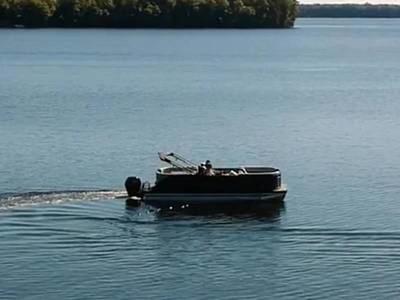 BOATZON | Flagship Pontoons D20CU 2025