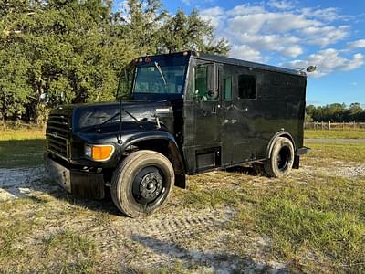BOATZON | Ford Armored Swat Truck 1996