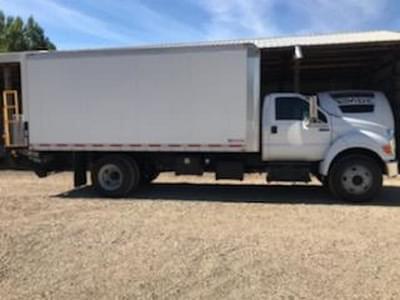 BOATZON | Ford F750 18 Box Truck 2012