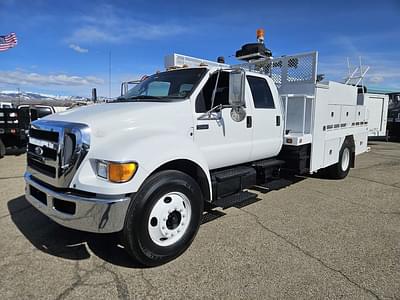 BOATZON | Ford F750 2011