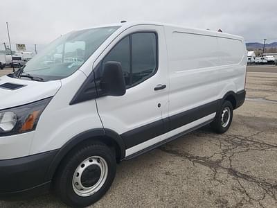 BOATZON | Ford Transit Van 2019