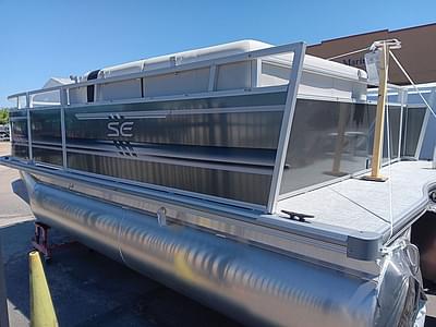 BOATZON | FOREST RIVER BOATS 16 FT PONTOON 2025