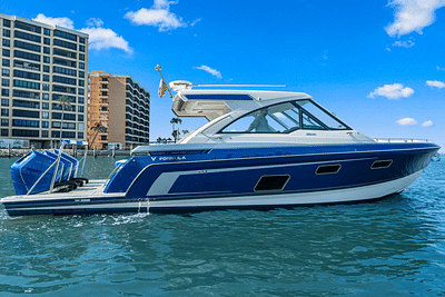 BOATZON | Formula 380 SUPER SPORT CROSSOVER 2024