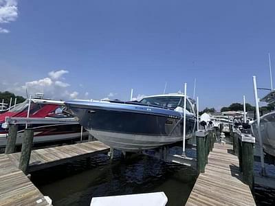 BOATZON | Formula 430 Super Sport Crossover 2020