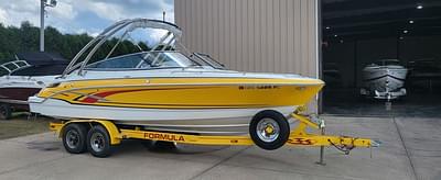 BOATZON | Formula Boats 240 BR 2007